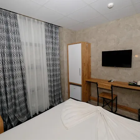 Hotel M-oda *
