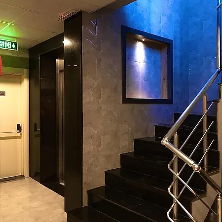 M-oda Hotel *