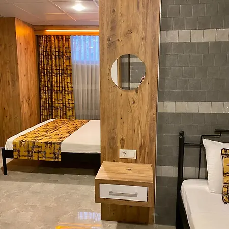 M-oda Hotel *